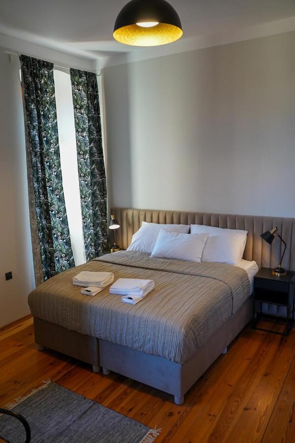 Apartamenty W Wiezy ชวิดนิตซา ภายนอก รูปภาพ